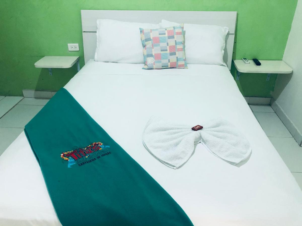 Tita'S Airport Hotel Cartagena Exterior photo